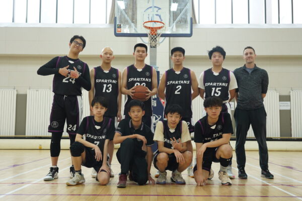 HS Basketball Boys Varsity team
